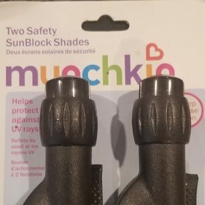 14" Munchkins sunblock shades